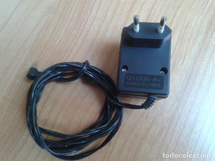 Segunda mano: Adaptador de corriente -- H - Foto 3