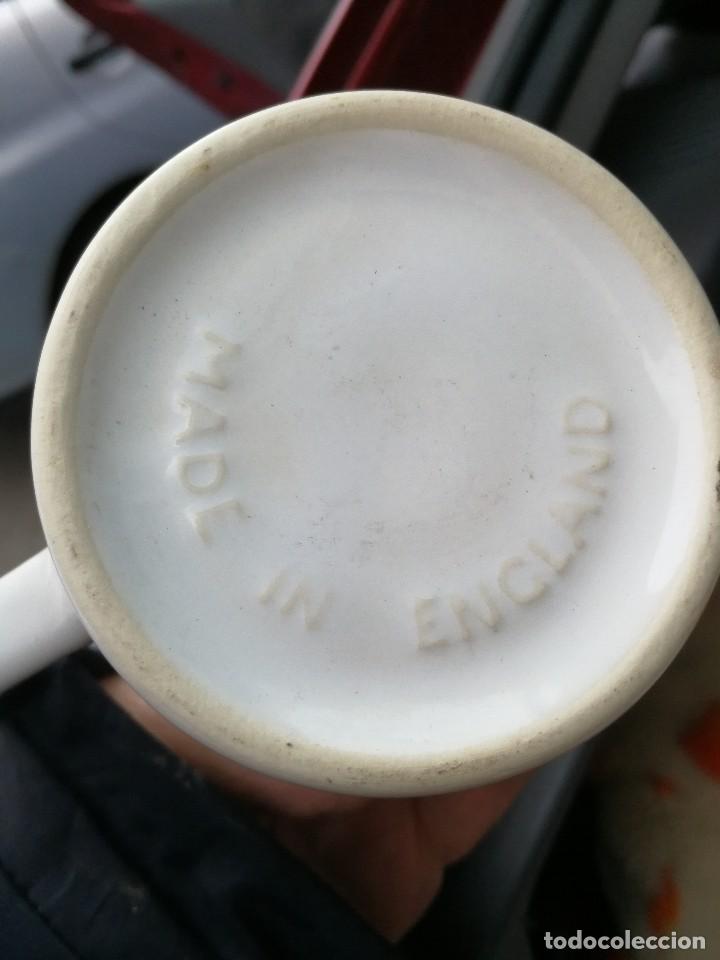 Segunda mano: TAZA DE PARIS 2002 - Foto 4