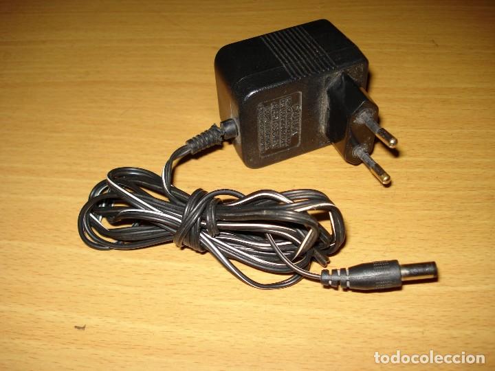 Segunda mano: TRANSFORMADOR CORRIENTE HX-060020-VD DE 6V / 200mA - Foto 2