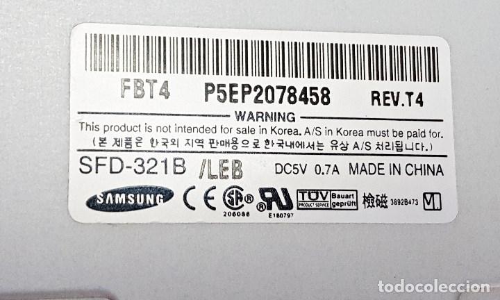 Segunda mano: Disketera de ordenador Samsung 3,5 - Foto 4