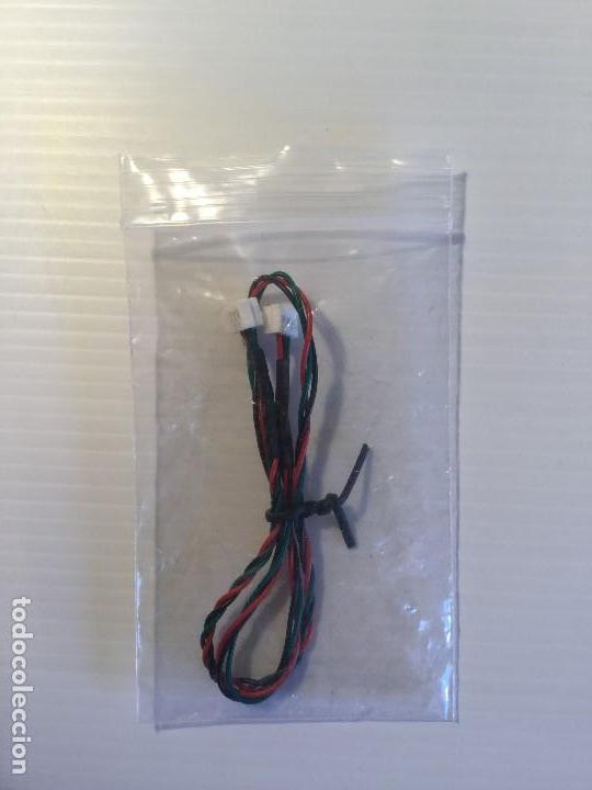 Segunda mano: Cable alimentaci&oacute;n JST Mini 3 Pin placa base - Foto 1