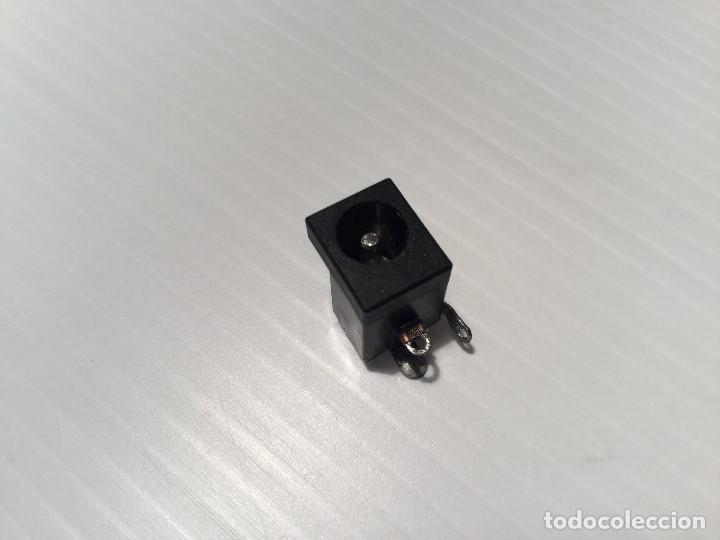 Segunda mano: Adaptador de corriente DC JACK - Foto 1