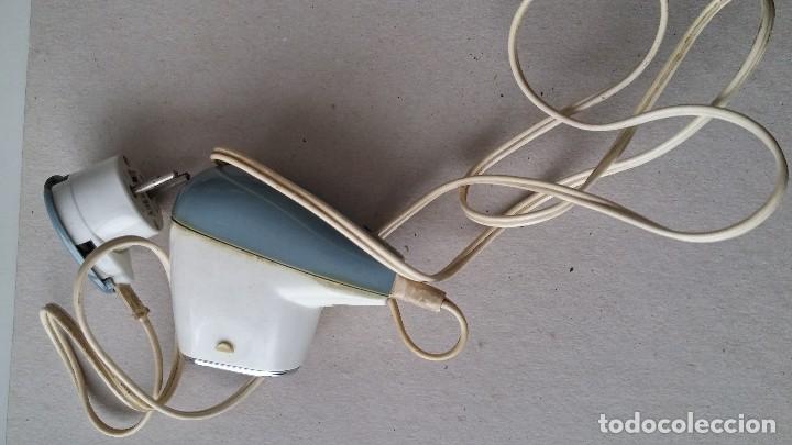 Segunda mano: Maquinas de afeitar el&eacute;ctricas marca Philips - Foto 7