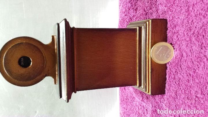 Segunda mano: Reloj de sobremesa. - Foto 2