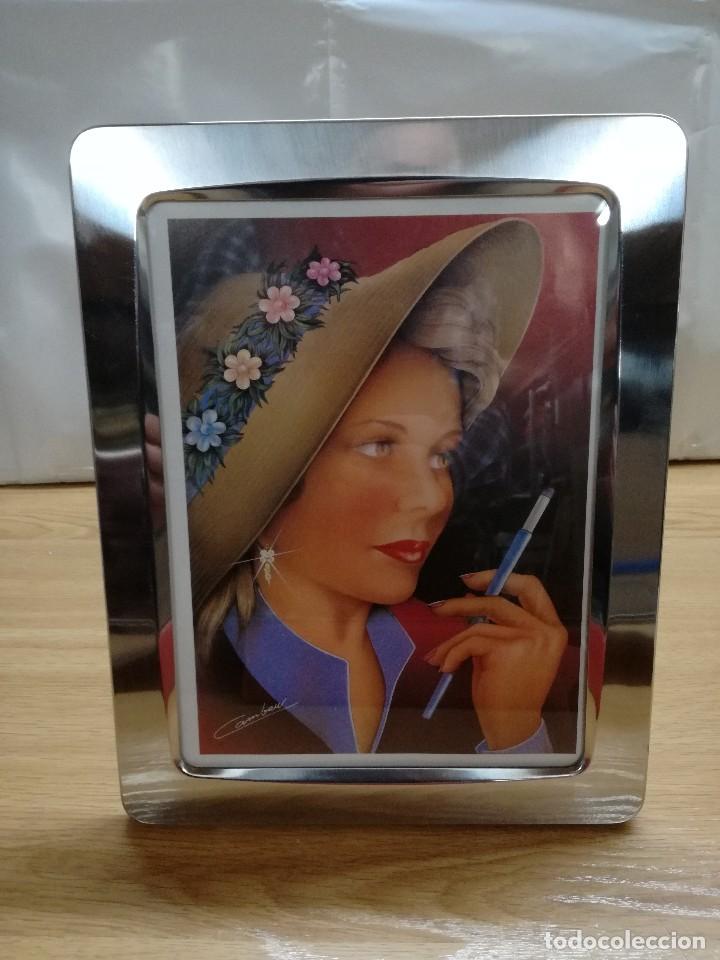 Segunda mano: PORTAFOTOS 23X29 CM - Foto 1