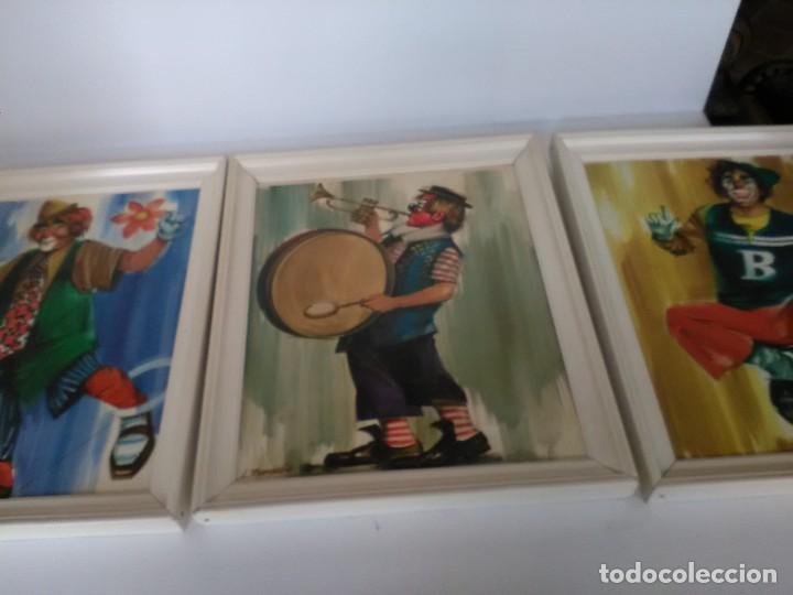 Segunda mano: Lote de 3 cuadros de payasos, Bargallo - Foto 1