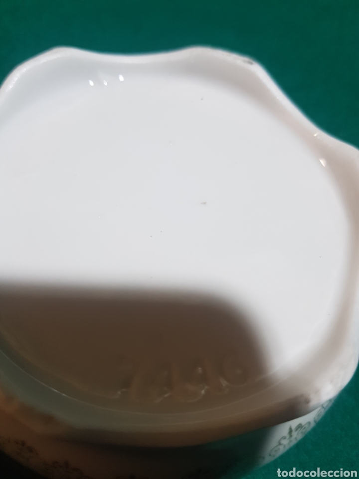 Segunda mano: Caja de porcelana pintada - Foto 3