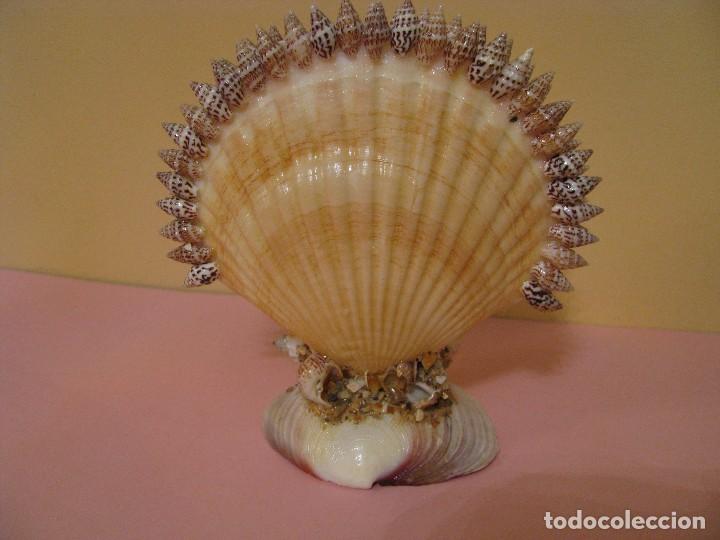 Segunda mano: BONITO SERVILLETERO HECHA DE CONCHAS. MIDE 12X11 CM. - Foto 3