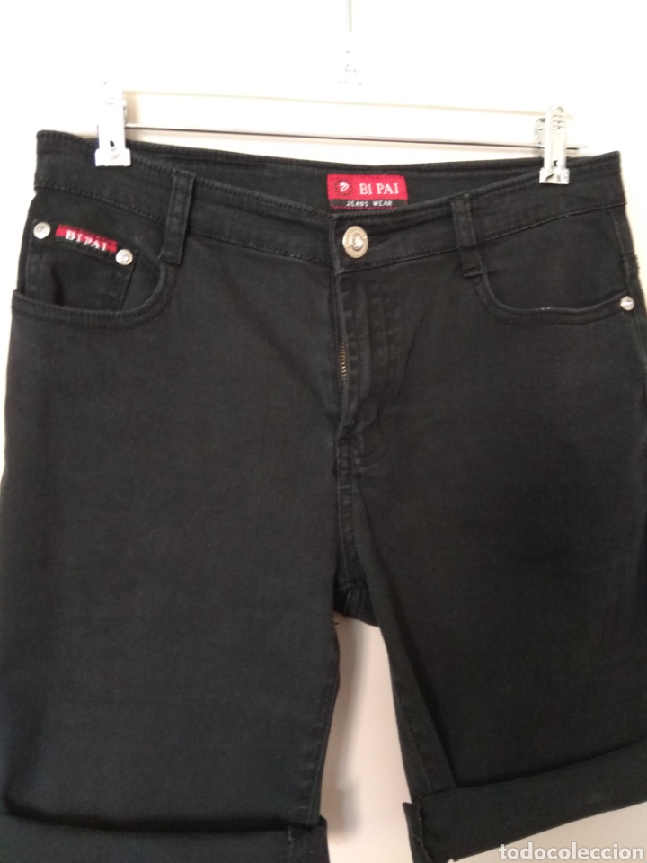 Segunda mano: PANTALONES CORTOS - Foto 1