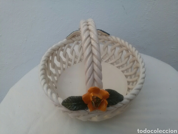 Segunda mano: Cesta de cer&aacute;mica blanca - Foto 2