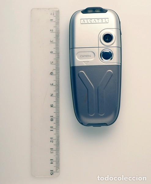 Segunda mano: Tel&eacute;fono m&oacute;vil retro, Alcatel, funcionando - Foto 2