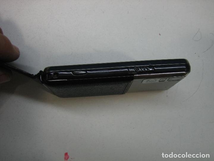 Segunda mano: Tel&eacute;fono m&oacute;vil. Sin cargador - Foto 3