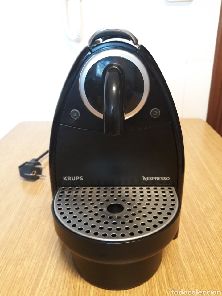 Cafetera nespresso krups. - Vendido en Venta Directa - 135403021