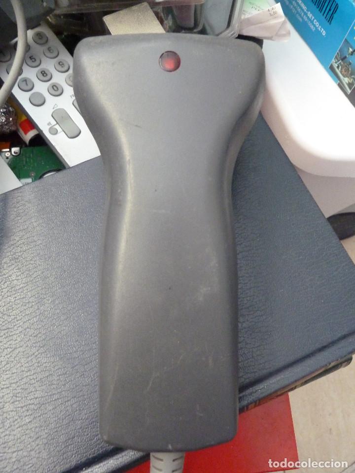 Segunda mano: ESCANER SCANNER LECTOR DE CODIGO DE BARRAS DATALOGIC TOUCH 65 - Foto 2