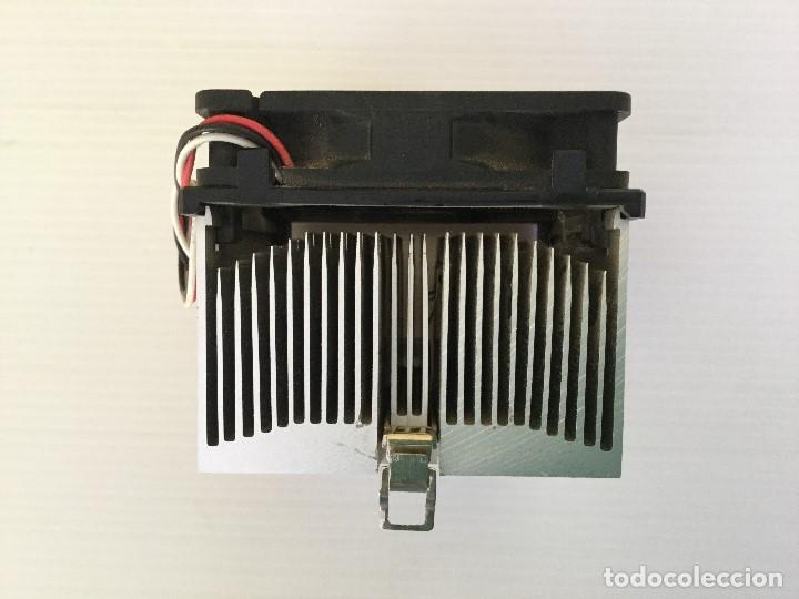 Segunda mano: Ventilador con disipador AVC Socket 754 - Foto 8