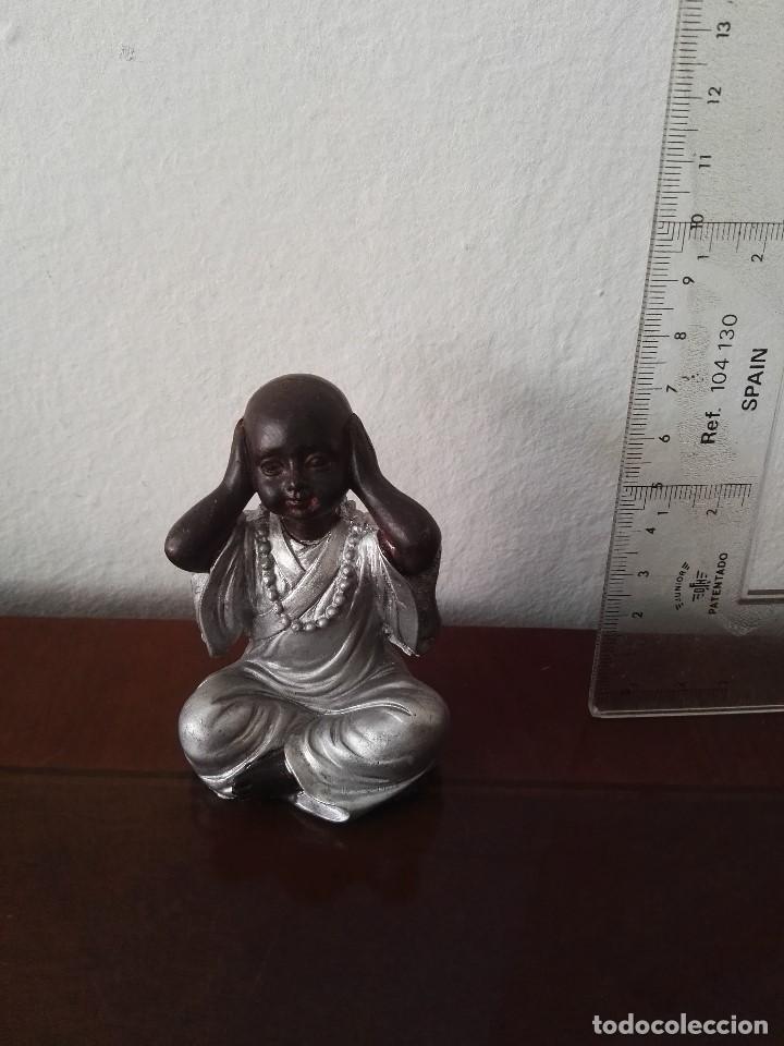Segunda mano: Peque&ntilde;o buda de resina o similar - Foto 1