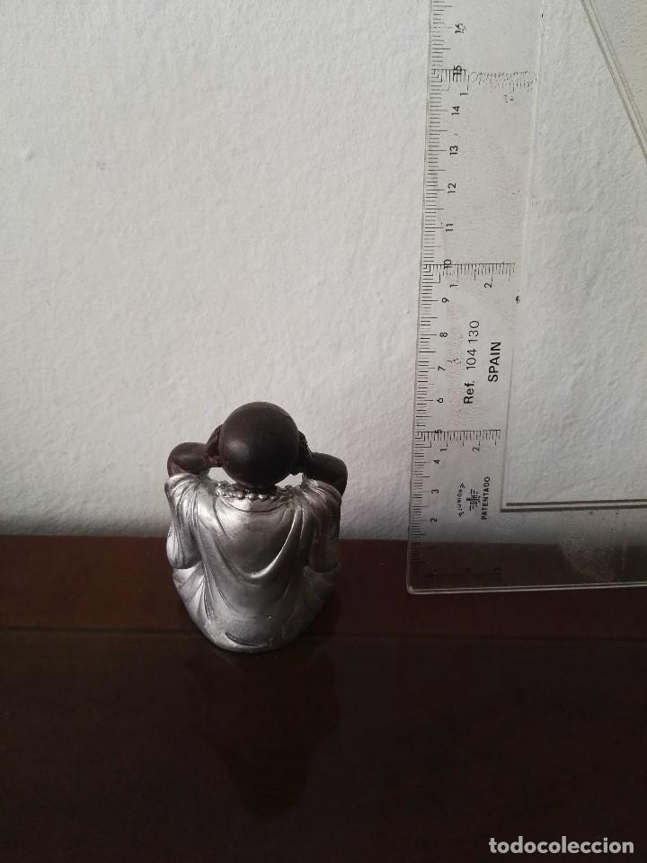 Segunda mano: Peque&ntilde;o buda de resina o similar - Foto 3