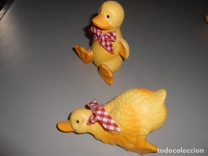 Segunda mano: Dos PATITOS  de  Cer&aacute;mica - Foto 2