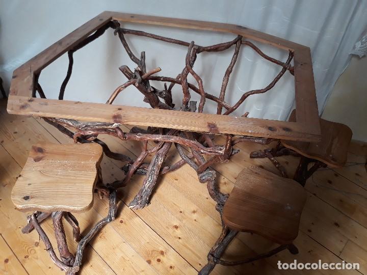 Segunda mano: Mesa con 8 banquetas - Foto 1