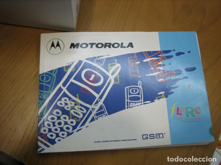 Segunda mano: Antiguo tel&eacute;fono m&oacute;vil Motorola - Foto 3