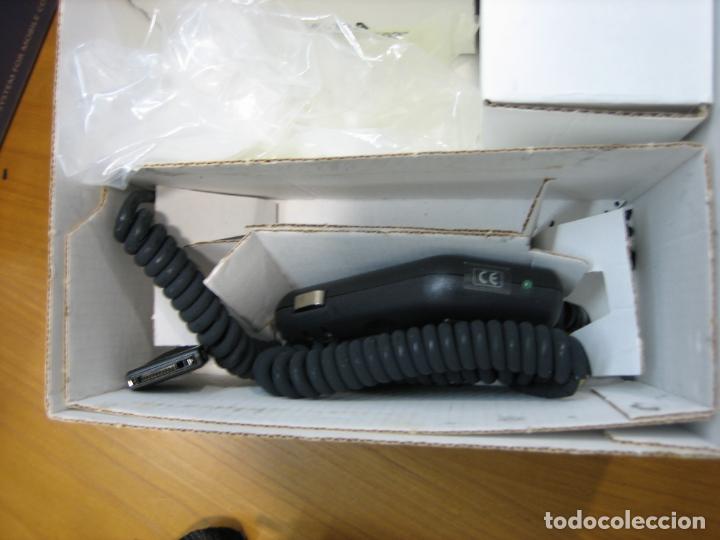 Segunda mano: Antiguo tel&eacute;fono m&oacute;vil Motorola - Foto 7