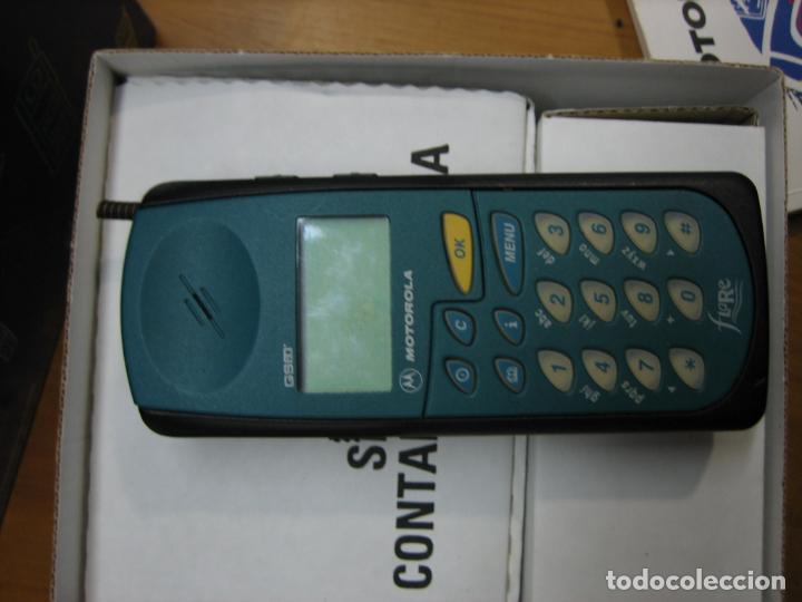Segunda mano: Antiguo tel&eacute;fono m&oacute;vil Motorola - Foto 9