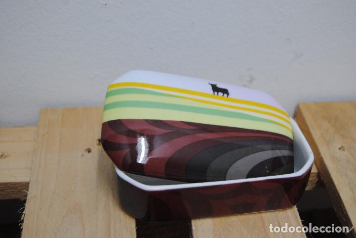 Segunda mano: JOYERO DE PORCELANA TORO DE OSBORNE - Foto 2