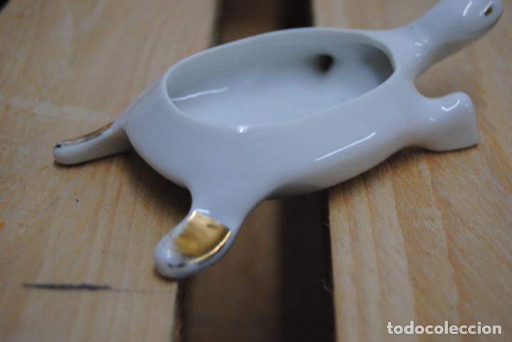 Segunda mano: SALSERA DE PORCELANA CON FORMA DE TORTUGA - Foto 4