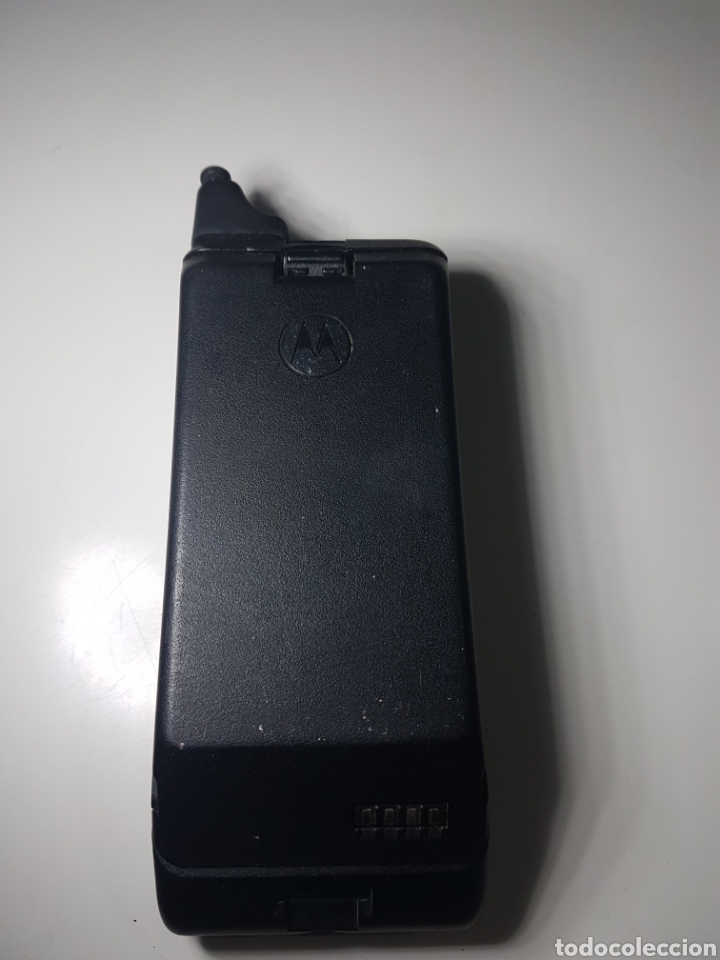 Segunda mano: TELEFONO MOVISTAR BY MOTOROLA con tarjeta - Foto 3