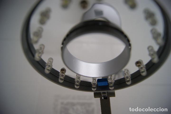 Segunda mano: Lampara sobremesa tipo flexo en gris en led - Foto 3