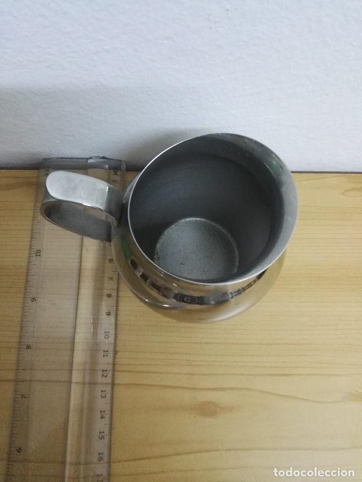Segunda mano: Jarra de acero inoxidable para caf&eacute;, leche o t&eacute; - Foto 3