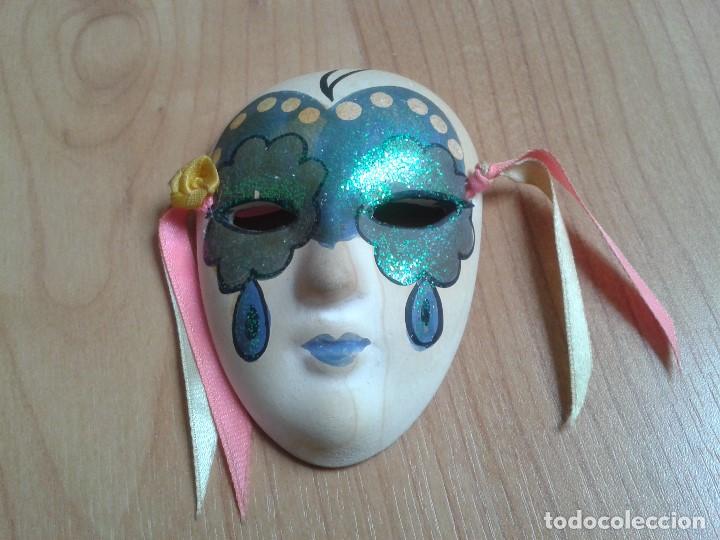 Segunda mano: M&aacute;scara -- Venecia -- Porcelana - Foto 1