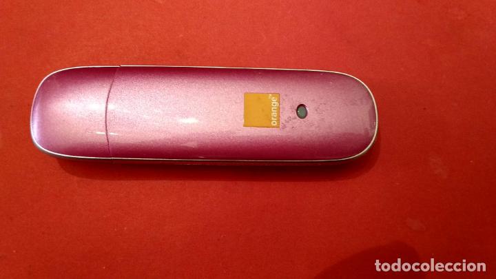 Segunda mano: PINCHO USB EVERYWHERE ORANGE ANTIGUO - Foto 1