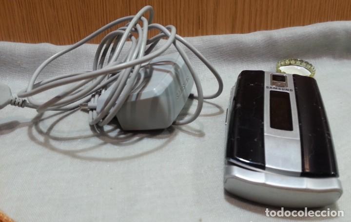 Segunda mano: Conjunto de 2 objetos variopintos. - Foto 1