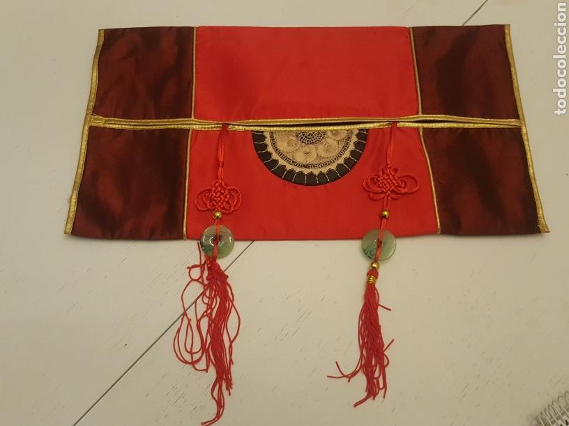 Segunda mano: Guarda papeles oriental - Foto 1