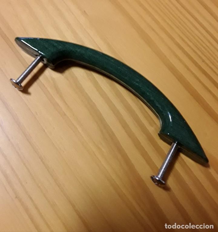 Segunda mano: Tirador vintage,verde,para muebles. - Foto 3