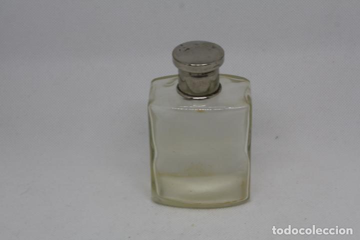 Segunda mano: antiguo frasco de cristal - car09 - Foto 1
