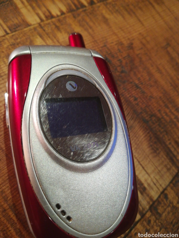 Segunda mano: M&Oacute;VIL VK MOBILE - VK 2071 - Foto 3