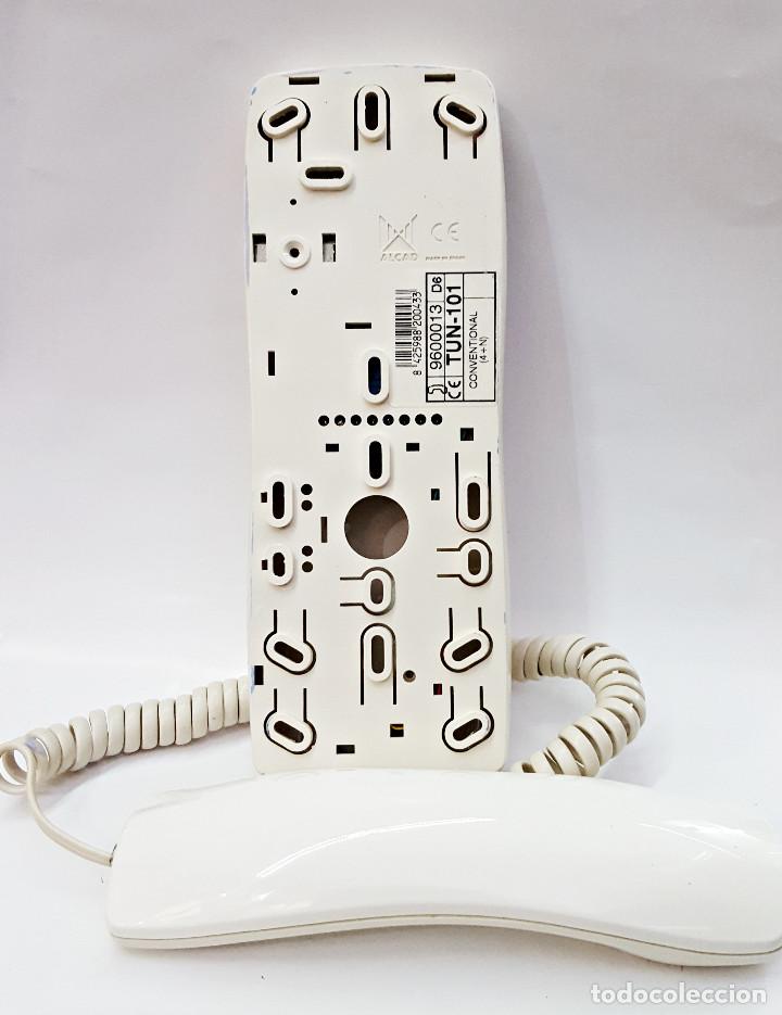 Segunda mano: Telefonillo de portero ALCAD blanco.. - Foto 3