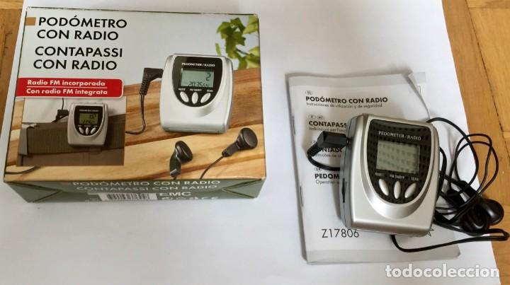 Segunda mano: PODOMETRO DIGITAL Y MINI RADIO FM CON AURICULARES - Foto 1