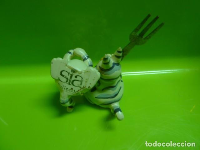 Segunda mano: Figuras gatito. Sia. - Foto 2