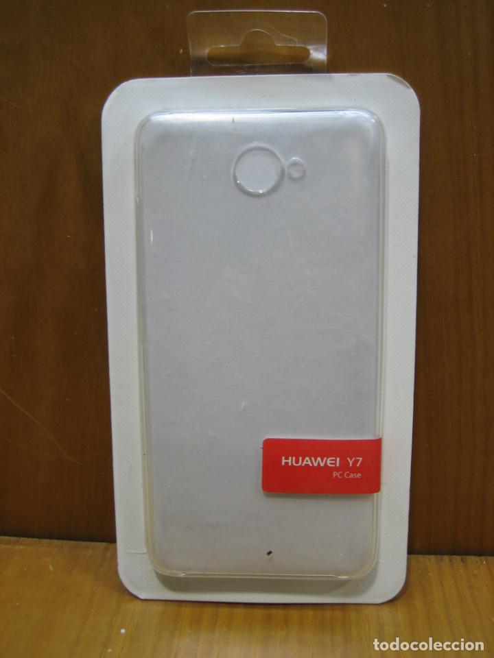Segunda mano: Funda original Huawei Y7 para tel&eacute;fono movil - Foto 1