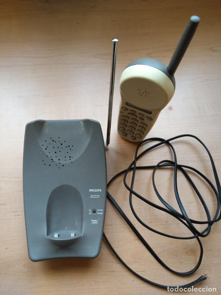 Segunda mano: Tel&eacute;fono mesa PHILIPS Icana - DZNS MC - Con cable cortado - - Foto 2