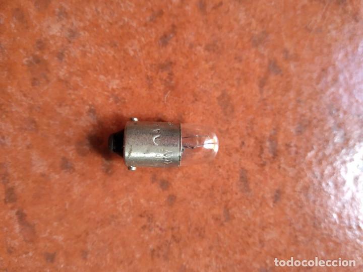 Segunda mano: 2 bombillas de faro - Foto 1