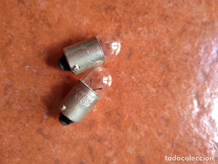 Segunda mano: 2 bombillas de faro - Foto 2