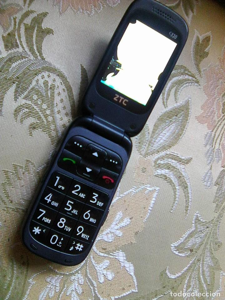 Segunda mano: Telefono ZTC 320 en su caja original - Foto 2