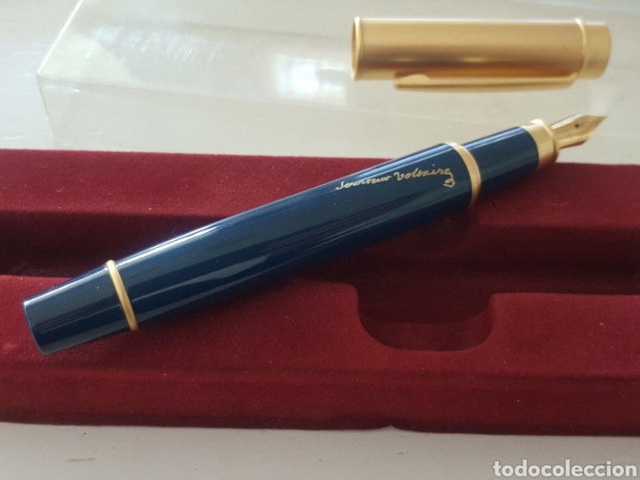 Segunda mano: Pluma estilogr&aacute;fica sin estrenar azul y dorado - Foto 2