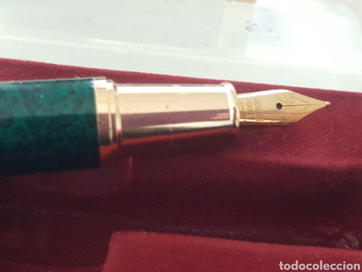 Segunda mano: Pluma estilogr&aacute;fica sin estrenar verde marmol - Foto 2