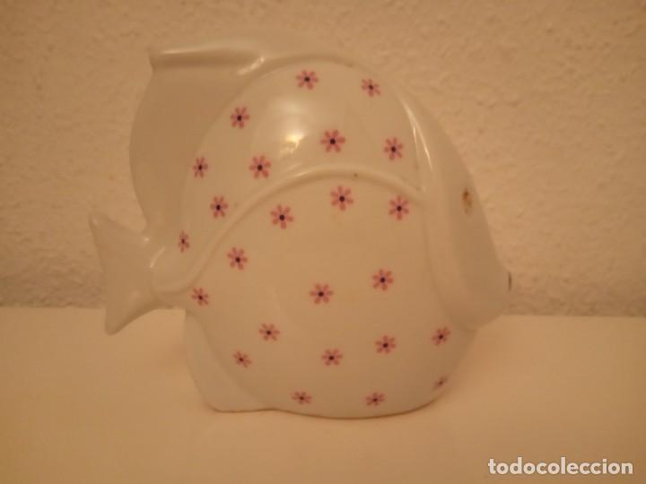 Segunda mano: Pez &Aacute;ngel de porcelana - Foto 1