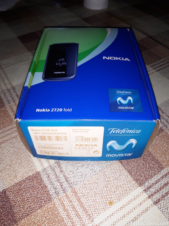 Segunda mano: M&oacute;vil Nokia 2720. Antiguo - Foto 1